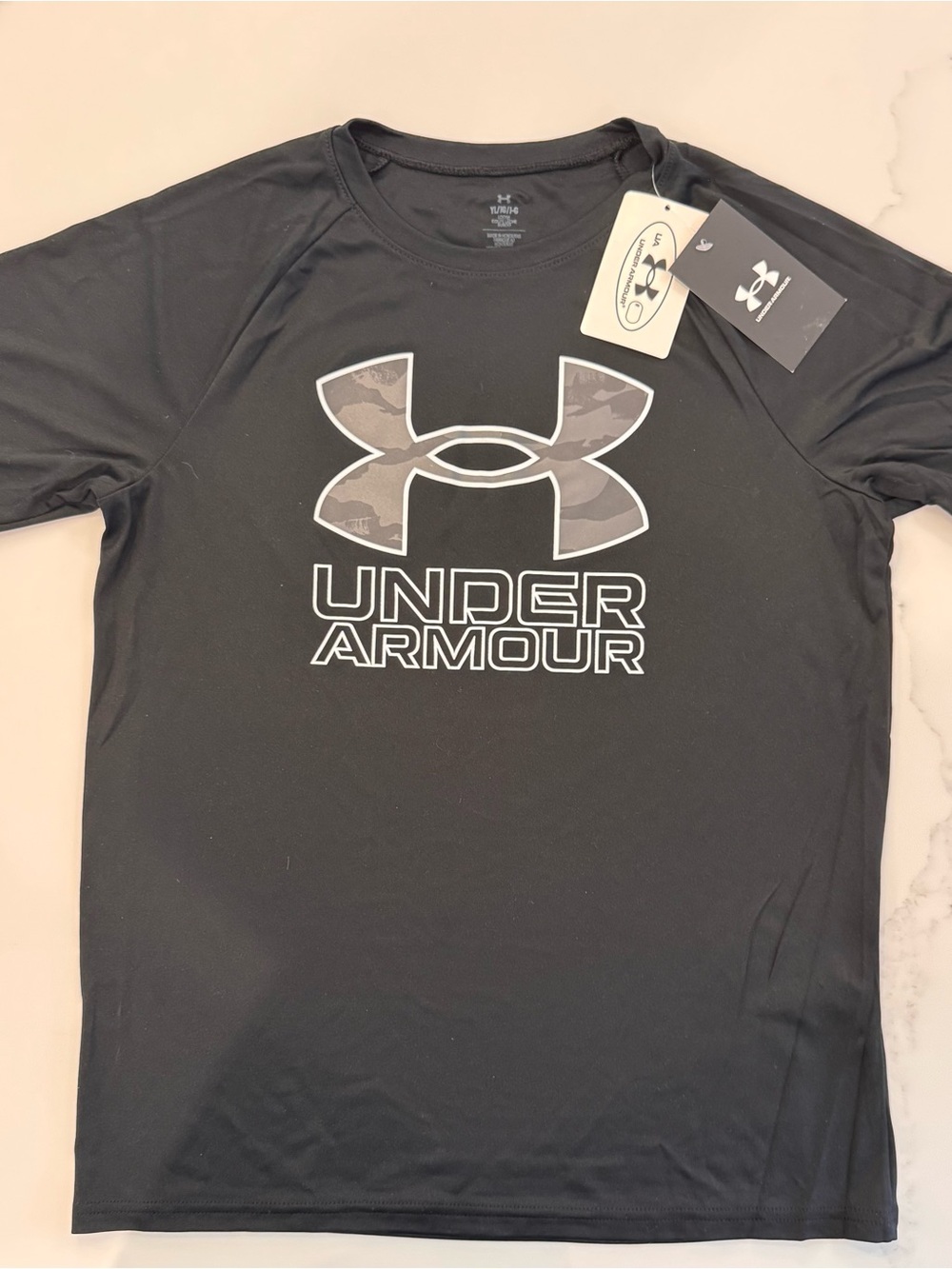 Under Armour Black Short Sleeve Tee